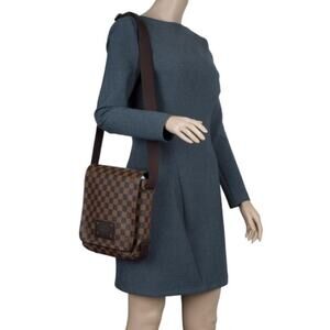 Louis Vuitton Brooklyn PM Damier Ebene Messenger Crossbody Bag Brown Unisex